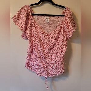 Jessica Simpson shirt